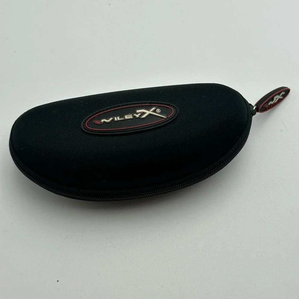 WileyX Sunglass Case Clam Shell Zipper Eye Protection EUC CASE ONLY